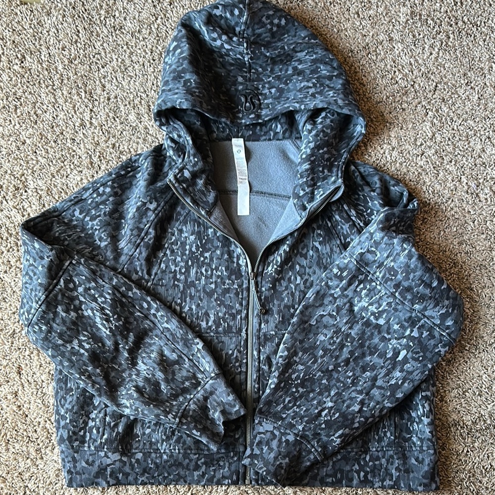 Lululemon scuba oversized crop full zip hoodie